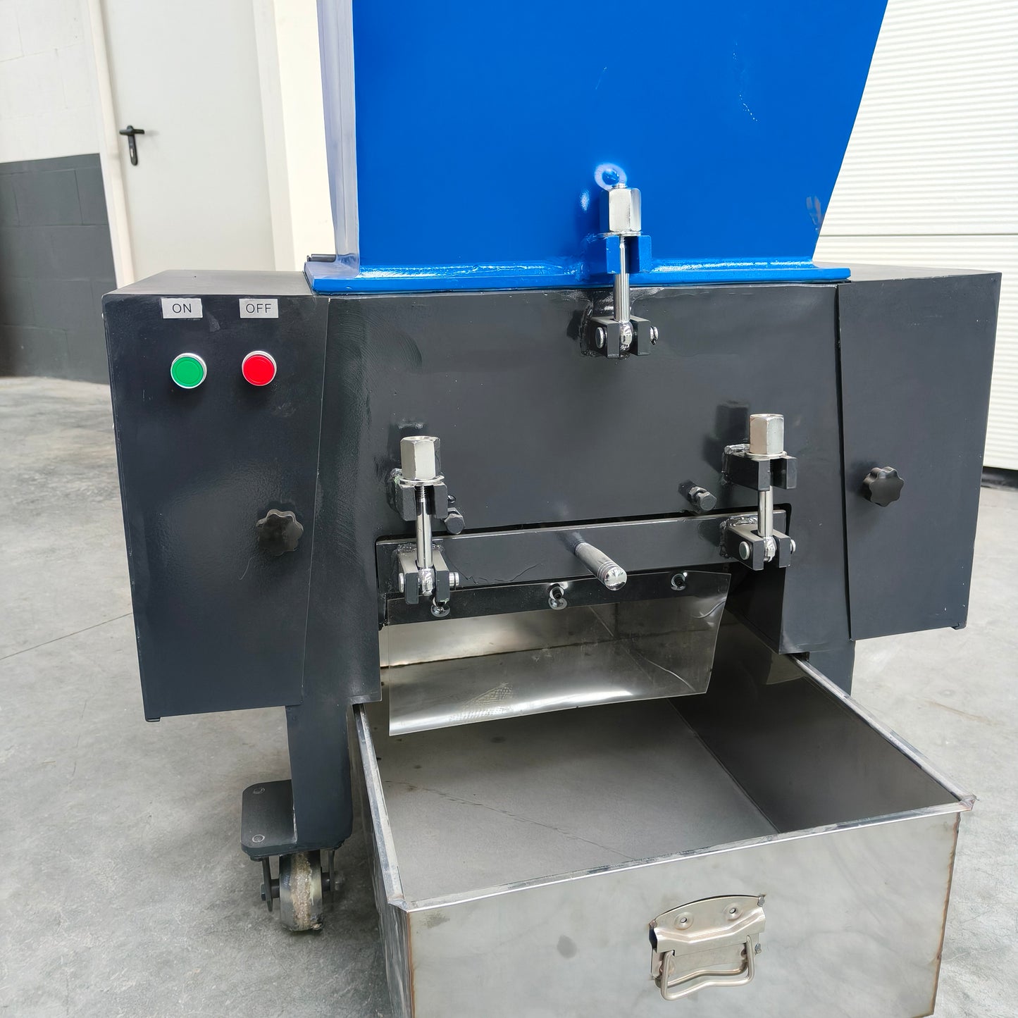 Verrijdbare Shredder ZM4